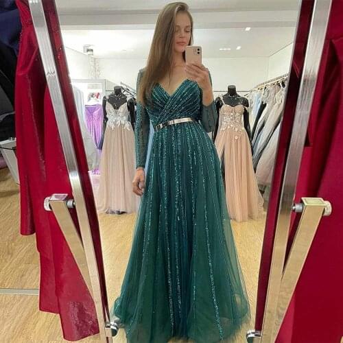 2021 Emerald Green Long Sleeve Evening Dresses Elegant V Neck Tulle Sequins Beaded Formal Women Party Gowns Custom Size