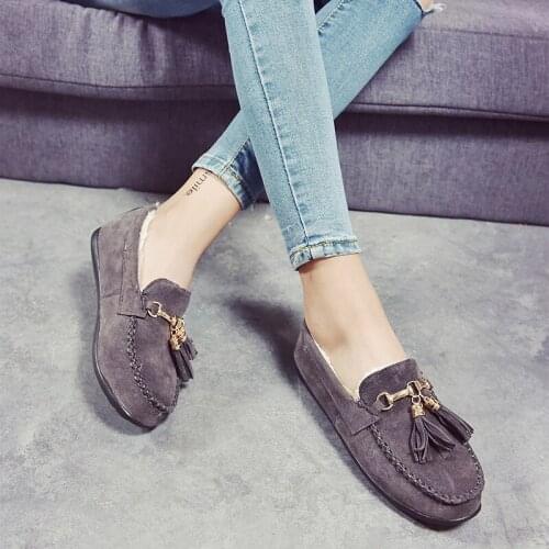 2020 Winter Women Flat Shoes Comfortable Warm Natural Fur Fashion Non-slip Metal Tassel Women Shoes Female Leisure W36-55