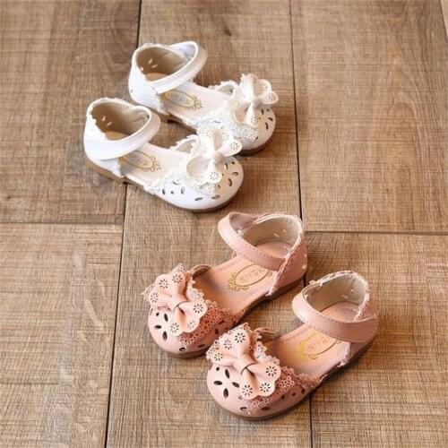 2021 Girls fashion Hollow out Breathable sandals PU Comfortable Princess shoes Baby soft-soled toddler shoes summer Beach shoes