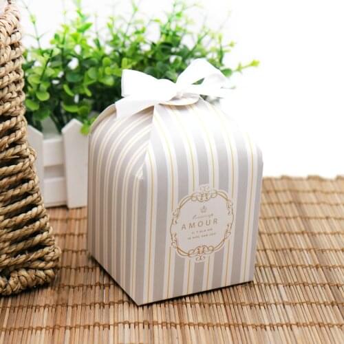 Wedding Party Supplies Striped Candy Box High Capacity Gift Packaging Box with Ribbon Paper Candy Boxes for Guest Pink Gray 5pcs