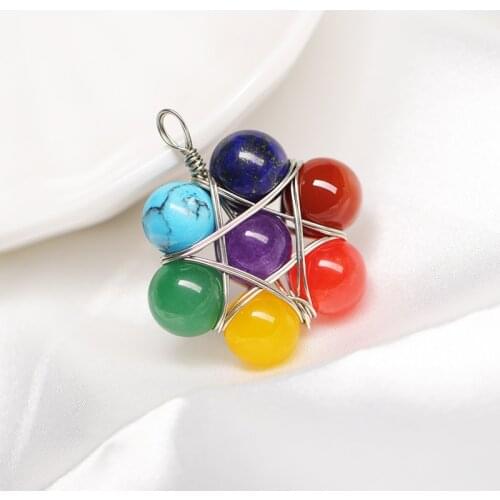 Nature 7 Chakra Stone Pendant Crystal 7 Chakra Reiki Health Amulet Necklace Pendant Craft small Decorative Womens Jewelry