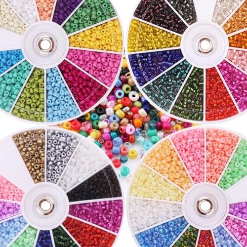 12Grid 2000pcs Glass Seed Beads Czech Seed Round Beads Sewing For DIY Bracelet Necklace Badges clothing бусины для рукоделия