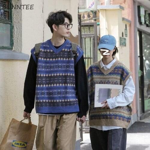 Sweater Vest Women Harajuku Chic Vintage Design V-neck Fall BF Style Unisex Teens Popular Sleeveless Knitwear 2021 Couple Retro