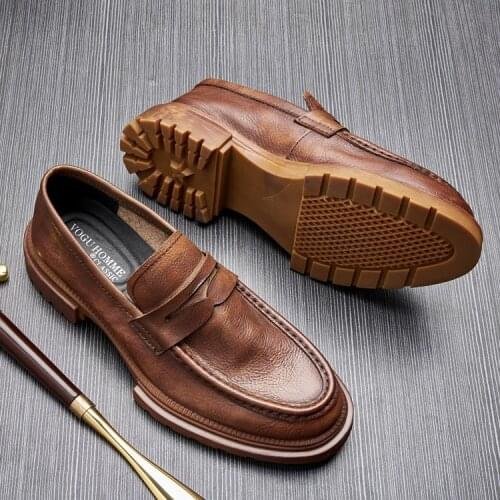 Korean style Top Quality Leather Martins Shoes Mens Casual Brogue Lace-Up Fashion Trendy Elegantes Business Wedding Footwear