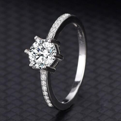 S925 Sterling Silver Six Claw Simulation Diamond Ring Female 1 Carat Ring Moissanite Couple Proposal Personalized Birthday Gift