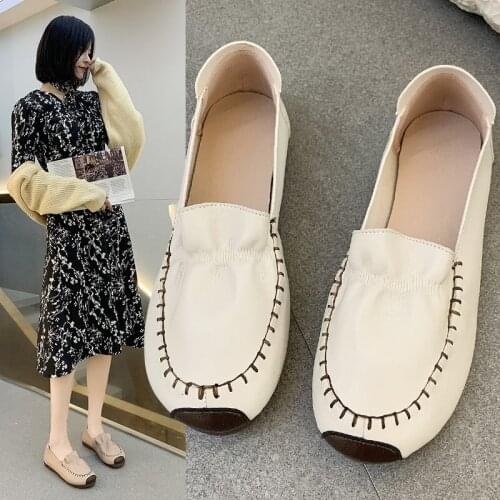 LLOGAI Womens Shoes New Leather Women Shoes Moccasins Shoes Woman Slip on Female Flat Loafers Winter Boat Shoe Zapatillas Mujer