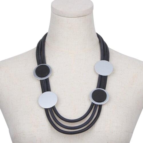 YD&YDBZ Multilayer Big Round Pendant Short Necklace For Women Trendy Rubber Rope Choker Chain Handcrafted Jewelry Accessories