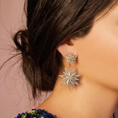 Women Explosion Earrings Alloy Studded Star Earrings Ins Hipster Street Shooting Street Shot