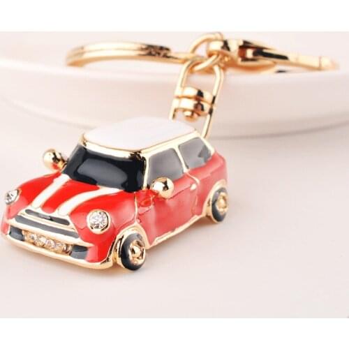 2020 New Fashion Alloy Car Keychain Key Ring Fashion Jewelry Charms Key Chain Bag Car Trinket Gift Souvenirs Wholesale