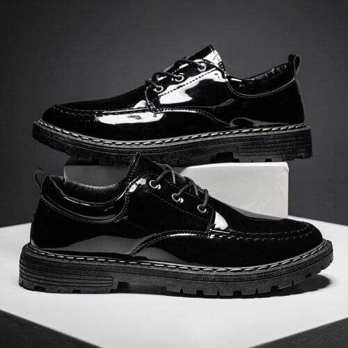 Men Oxfords Shoes Male Formal Shoes Patent leather Men Brogues Shoes Thick soles Lace-Up Bullock Business Dress shoe