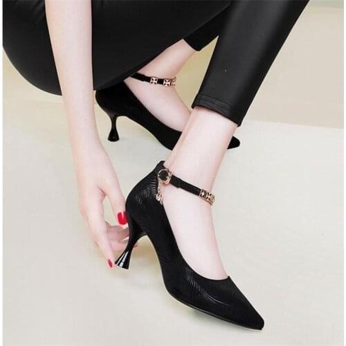 Womens shoes Buckle Metal decoration new pointed black fresh princess shoes Pumps Women girl high heel womens fine with U18-44