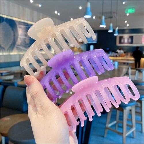 Hairpins New Korean Solid Large Hair Claws Elegant Acrylic Barrette Crab Hair Clips Headwear for Womens Girl Hair Accessories