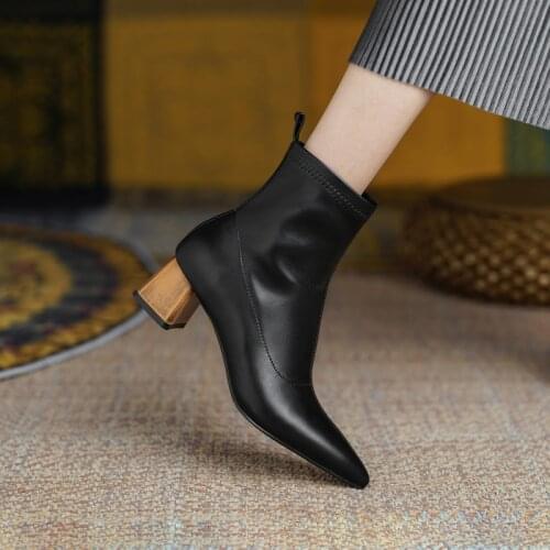 2021 Winter Women Boots pointToe Chunky Heel Ankle Boots Modern Boots Chelsea Stretch Retro Women Shoes 4.5cm heels