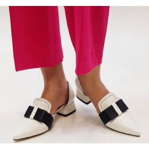 Spring and summer European and American patent leather bow low-heeled large size hollow shoes casual comfortable womens shoes