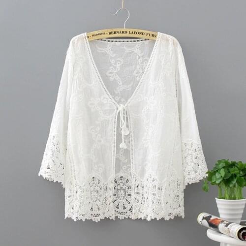 Lace Up Summer Tops Fashion 2019 Casual Loose Beach Kimono Cardigan Patchwork Crochet Lace Embroidery White Blouse Women Kimonos