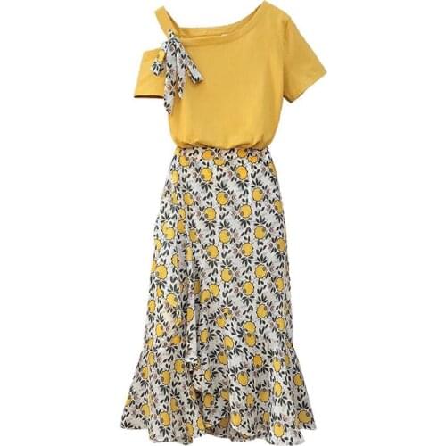 Women Summer T Shirt 2-piece Set Off shoulder Basic Tees+High Waist Leaf Print Skirt Sets Fashion Suit
