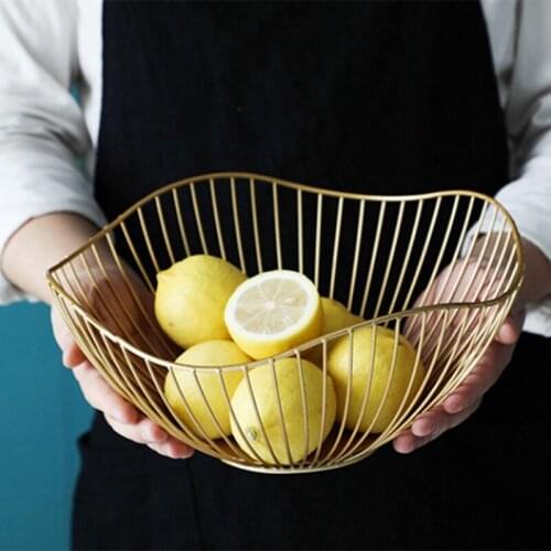 Creative Irregular Desktop Fruit Basket Kitchen Iron Snacks Candy Storage Basket Drainer Fruit Plate Organizer