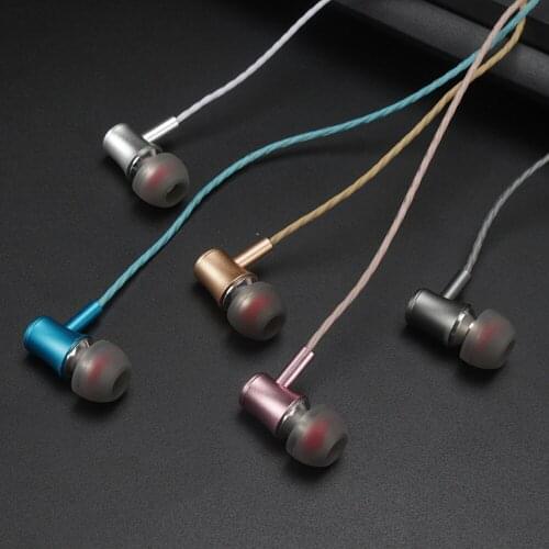 100pcs In-ear 3.5mm Wired Earphone metal Subwoofer Earphones Smartphone Headset With Mic for Android iPh Universal