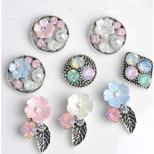 30pcs Gunmetal Flower Wedding Embellishment Metal buttons Sewing on Rhinestones buttons DIY Hair Accessory Decorative button