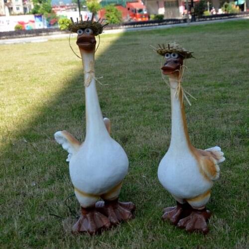 2pc Garden Sculpture Resin Duck Straw Hat Garden Couple Duck Pond Landscaping Decorative Statue Courtyard Lawn Landscape GQ