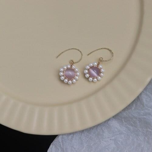 Fashion Niche Design Fairy Pink Opal Pearl Earrings Simple tTemperament Gentle French Retro Earrings Female Trend