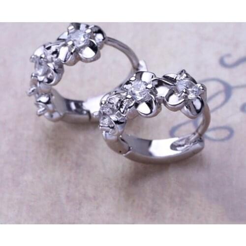 Fashion Ear Jewelry Camellia Ear Buckle Female Fashion Plum Earrings Womens Jewelry