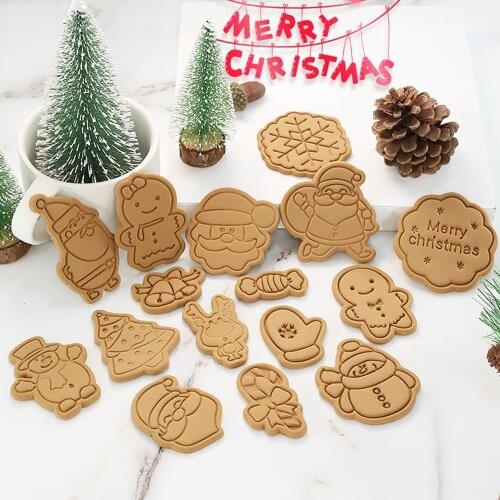 New Christmas Cookie Stamp Biscuit DIY Mold 3D Cake Cutter Baking Mould Xmas Cutters Kitchen Tools Accessories Color Random
