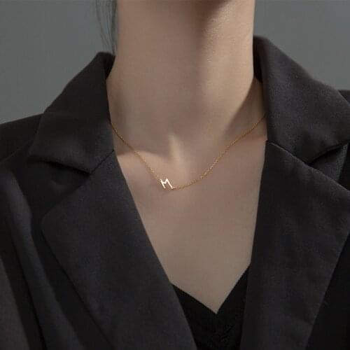 Cute 100% real. Sterling Silver 925 Fine Jewelry oblique Script "M" Pendant Choker Necklace clavicle Charms C-D7980