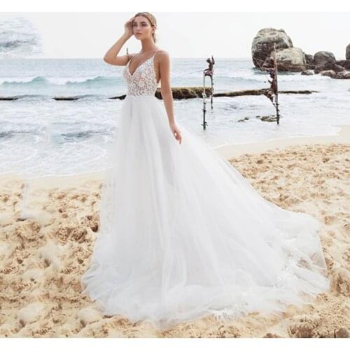 Summer Beach Boho A-Line Wedding Dresses Spaghetti Straps V Neck Applique Lace Top Tulle Floor Length Custom Made Bridal Gowns