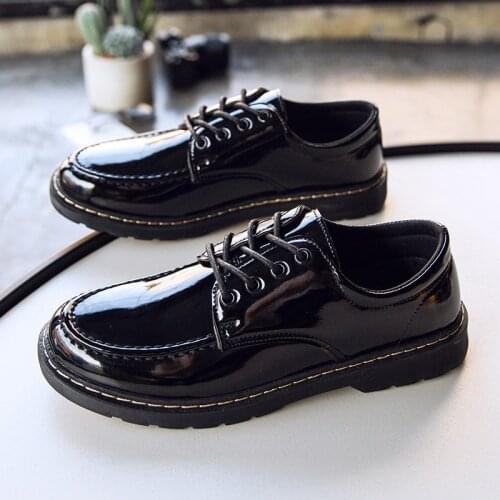 2021 new mens leather shoes trendy fashion low-top mens PU casual shoes breathable youth British bright leather mens shoes