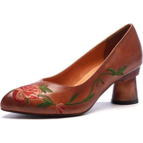 YourSeason Ladies 2021 Vintage Shoes Genuine Leather Four Seasons Pointed Toe Handmade Concise Women Embroider Pumps