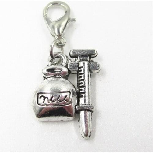 2018 New 20pcs/lot Syringe Dangle Charms Hanging Lobster Clasp Charm DIY Jewelry Accessories Necklace Pendant