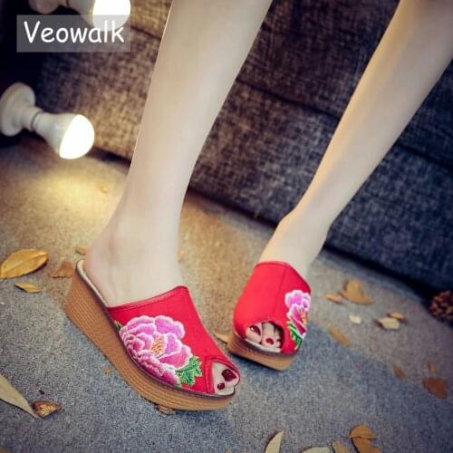 Veowalk Handmade Vintage Womens Open Peep Toe Canvas Slippers Floral Embroidery Summer Cotton Wedge Platforms Shoes for Woman
