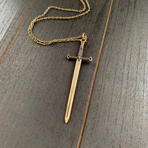 Hot Sale Long Sword Necklace Highland Bronze Pendant Charm Katana Fantasy Jewelry Excalibur Fashion Gift for Men and Women