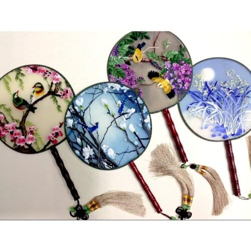 Embroidery finished products fan /Suzhou embroidery handmade embroidery / silk decorative painting/ Chinese traditional art
