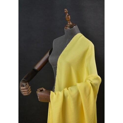 100cm*110cm Wrinkle Water Ripple 100% Mulberry Silk Crepe De Chine Light Yellow 22mm
