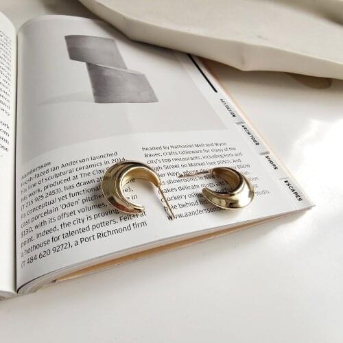 Womens Authentic 925 Sterling silver Gold Shell shape Dome Geometric stud FINE jEWELRY E216