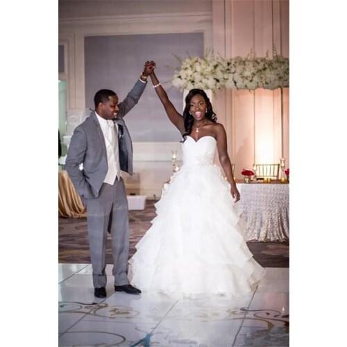 Hot Sale Tiered Organza A Line Wedding Dresses with Beaded Sash Sweetheart Puffy Bridal Gowns African Girls' vestidos de novia