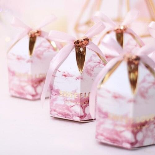 20pcs Wedding Decoration Supplies Candy Box Creative Sweet Love Wedding Favors and Gifts Chocolate Paper Gift Box Party Supplies