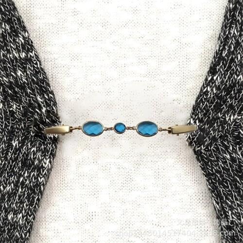 Fashion Women Crystal Rhinestone Sweater Shawl Clips Cardigan Collar Metal Pin Brooch Clip Holder Wedding Christmas Gift