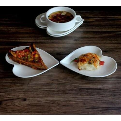 18.7*15.3cm Heart Dish Ceramic Porcelain Dessert Ice Cream Salad Plate Wedding Decoration Valentines Day Gift Tableware