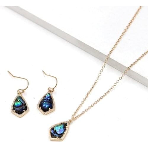2020 New Small Kite Faux Claw Resin Abalone Druzy Necklaces for Women Pendants