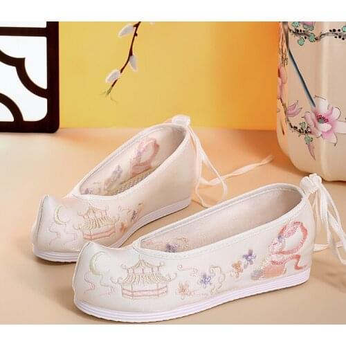 Shoes womens original antique hundred with Hanfu upturned shoes increased costume tang style elegant student embroidered shoes