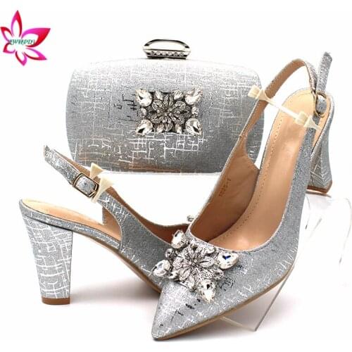 Silver Color Big Crystal Italian Lady Sandals with Matching Bags Italian Women Pointed Toe Shoes and Bag To Match for Party