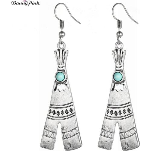 Banny Pink Vintage Carved Triangle Dangle Earrings For Women Retro Geometric Drop Earrings Cute Tower Pendant Earrings Brincos