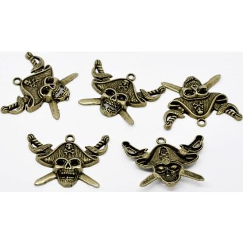 Free Shipping 50pcs Antique Bronze Pirate Skulls Charm Pendants 44x34mm Jewelry Findings Wholesale J0335F