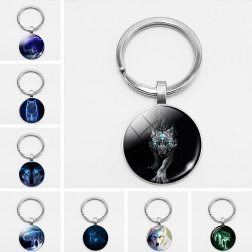 Rainbow Six Siege Nymph Nordic Wiccan Murano Glass Wolf Cabochon Glass Key Chain Luxury Keychain Shopkins