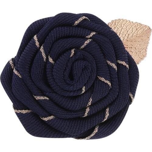 Luxury Cloth Rose Flower Brooches Mens Suit Badge Leaf Corsage Party Wedding Jewelry Gifts for Women Accessories Wholesale