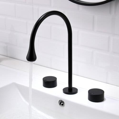 Basin Faucets Brass Widespread Bathroom Faucets 3 Hole Black Sink Faucet Double Handle Hot And Cold Water Dropping Taps