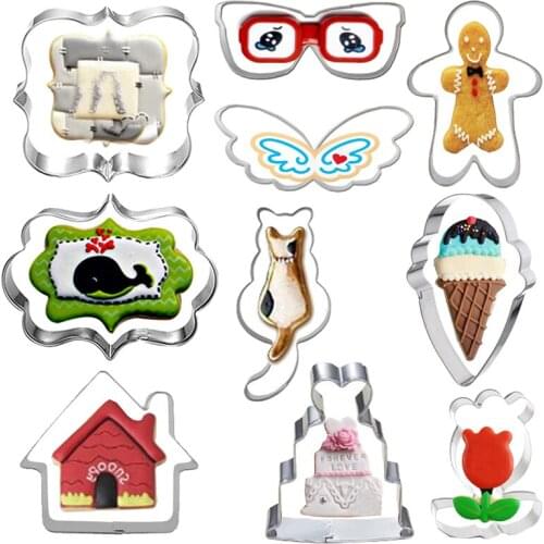 10Pcs Christmas Gingerbread House Biscuit Cutter Set Stainless Steel Cookie Mould Birthday Cake Party Decoration Baking Tools